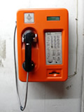 オレンジの電話